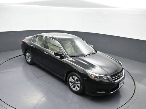 Used 2014 Honda Accord LX image 34
