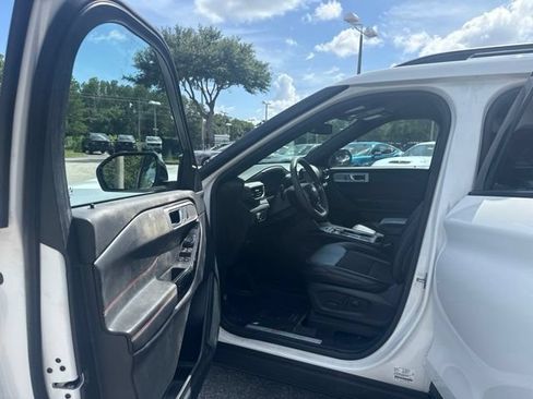 Used 2022 Ford Explorer ST-Line w/ Class IV Trailer Tow Package RWD image 13