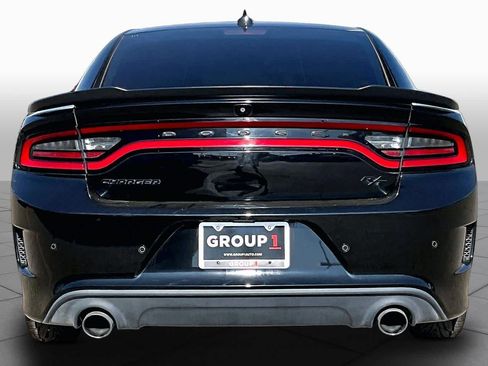 Used 2020 Dodge Charger R/T w/ Blacktop Package RWD image 5