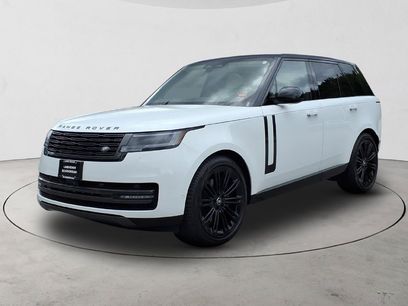 Used 2025 Land Rover Range Rover SE