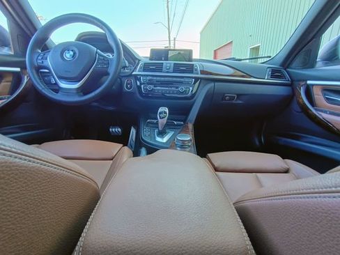 Used 2017 BMW 330i xDrive Wagon image 44