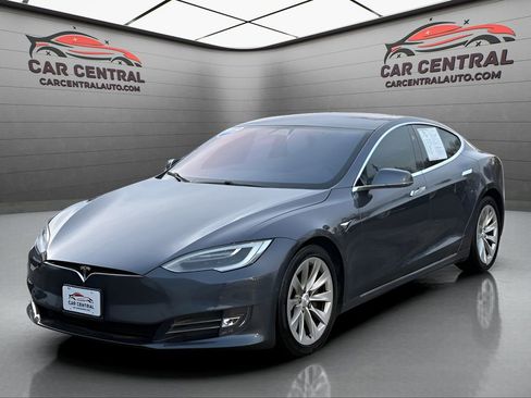 Used 2017 Tesla Model S 90D AWD/4WD image 1