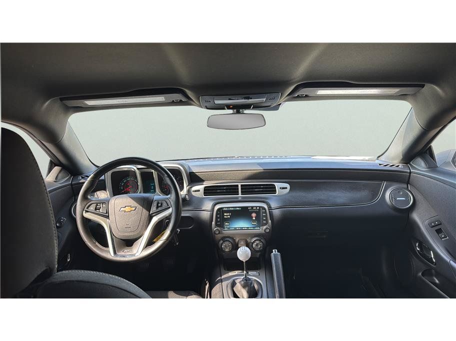 Used 2015 Chevrolet Camaro SS w/ RS Package RWD image 26