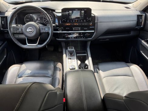 Used 2022 Nissan Pathfinder SL w/ SL Premium Package AWD/4WD image 11
