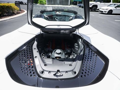Certified 2025 Ferrari SF90 Spider AWD/4WD image 22