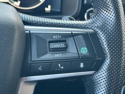 Used 2022 Mitsubishi Outlander SEL image 13