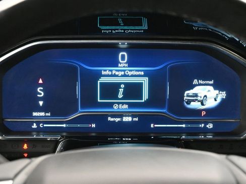 Used 2023 Chevrolet Silverado 1500 LT Trail Boss w/ Protection Package image 9