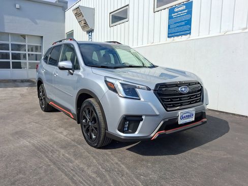 Used 2024 Subaru Forester Sport image 7