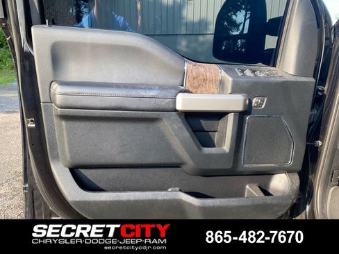 Used 2019 Ford F250 Lariat w/ Lariat Value Package AWD/4WD image 14