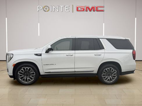 Used 2023 GMC Yukon Denali Ultimate image 11