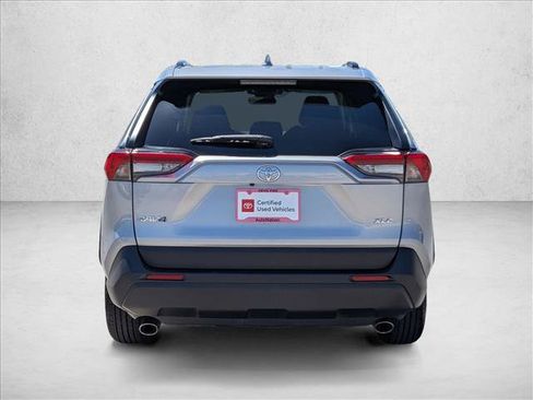 Used 2025 Toyota RAV4 XLE FWD image 7