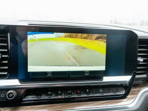 Used 2024 Chevrolet Silverado 1500 LT Trail Boss image 27