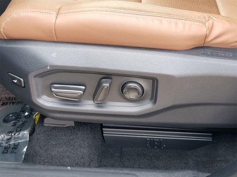 Used 2025 Toyota Tundra 1794 Edition image 23