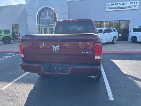 Used 2017 RAM 1500 Express w/ Express Value Package AWD/4WD image 7