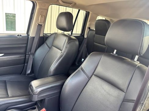 Used 2017 Jeep Compass High Altitude AWD/4WD image 22