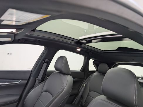 Used 2024 INFINITI QX50 Sport image 13