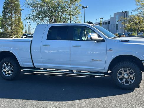 Used 2020 RAM 2500 Laramie AWD/4WD image 4