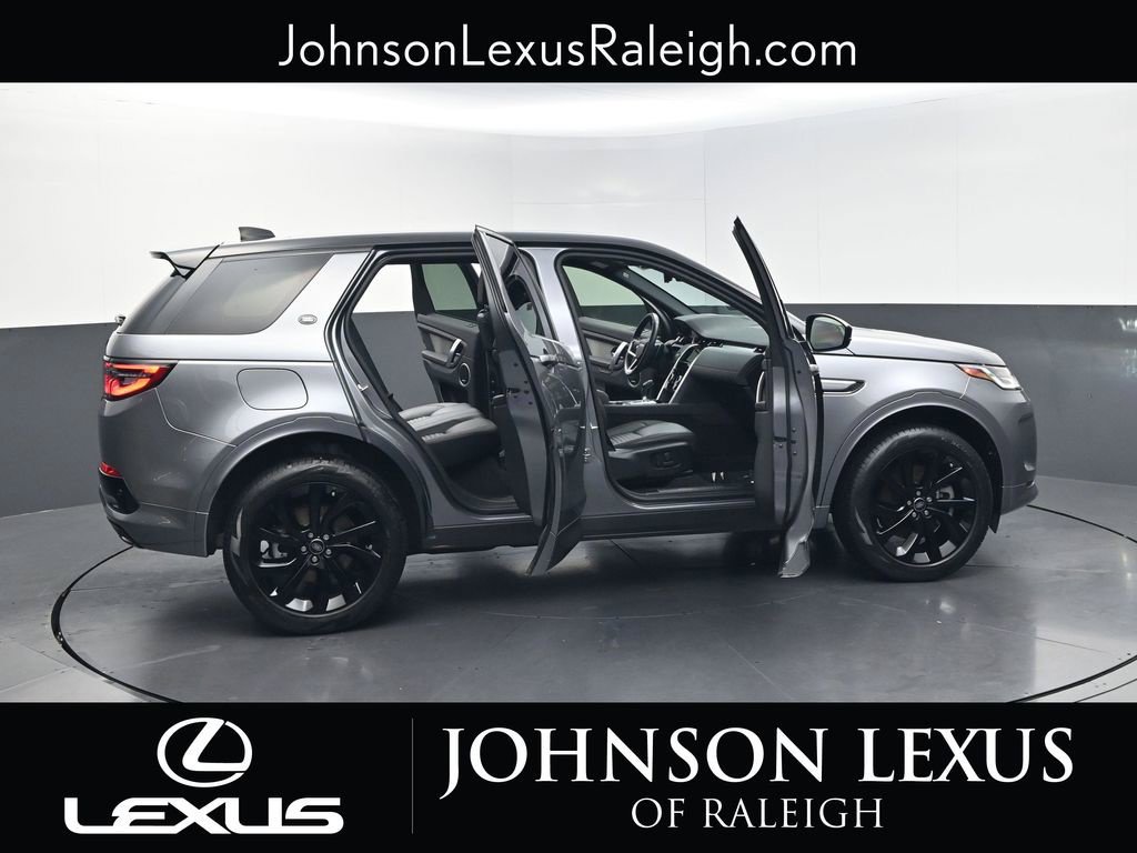 Used 2023 Land Rover Discovery Sport SE R-Dynamic AWD/4WD image 32