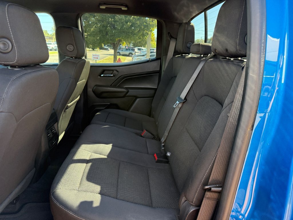 Used 2023 Chevrolet Colorado LT w/ LT Convenience Package RWD image 17
