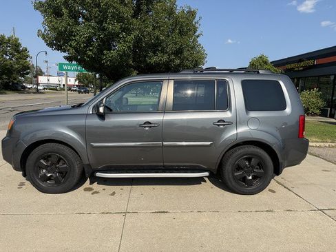 Used 2011 Honda Pilot Touring image 8