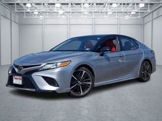 Used 2020 Toyota Camry XSE video 1