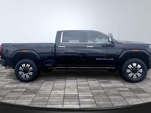 Certified 2024 GMC Sierra 2500 Denali w/ Denali Reserve Package image 16