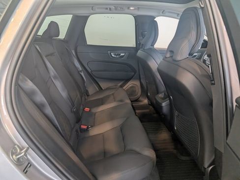 Used 2026 Volvo XC60 B5 Core w/ Climate Package image 28