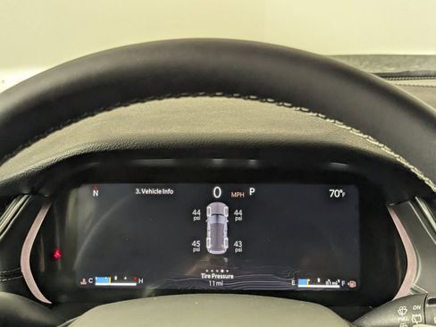 New 2025 Jeep Grand Cherokee Laredo w/ Luxury Tech Group I image 21