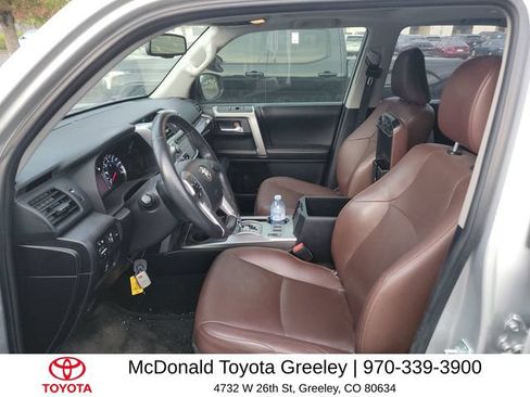 Used 2015 Toyota 4Runner Limited AWD/4WD image 2