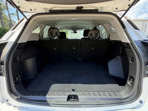 Used 2019 GMC Terrain SLT FWD image 24