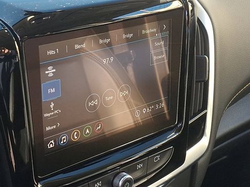 Used 2020 Chevrolet Traverse LT w/ LT Premium Package image 16