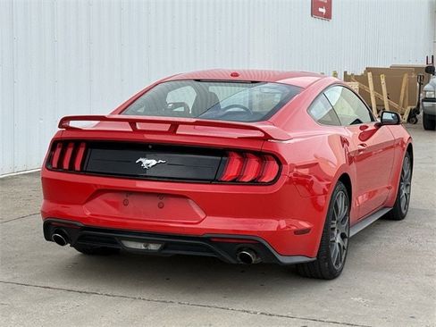 Used 2018 Ford Mustang Premium w/ Ecoboost Performance Package image 4