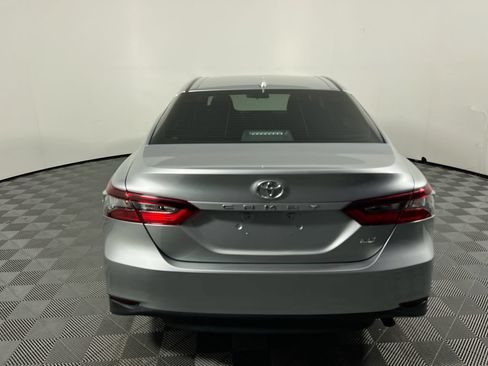 Used 2024 Toyota Camry LE FWD image 4