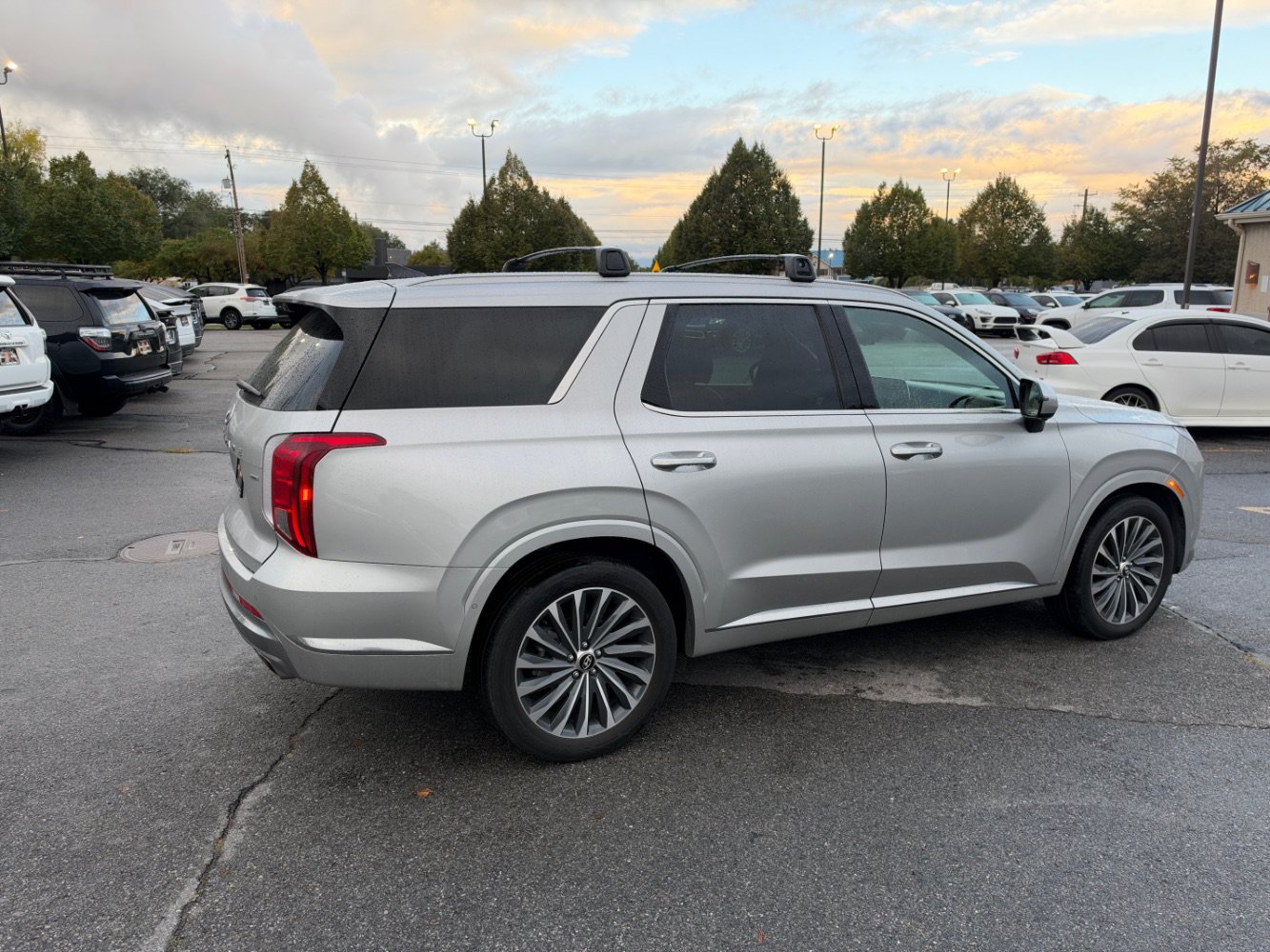 Used 2024 Hyundai Palisade Calligraphy AWD/4WD image 5
