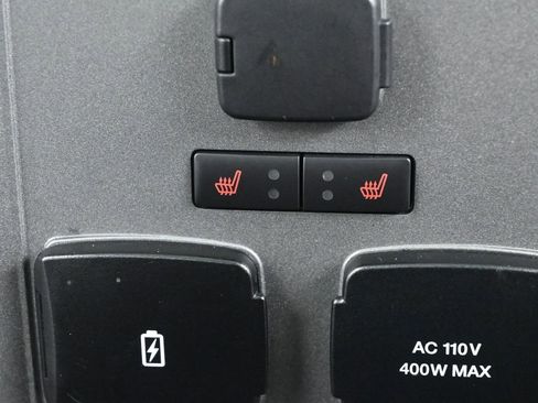 Used 2018 Ford F150 Raptor w/ Equipment Group 802A Luxury image 40