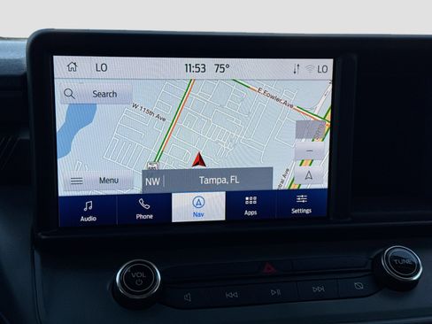 Used 2024 Ford Maverick Lariat w/ Black Appearance Package image 31