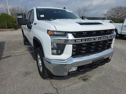 Used 2022 Chevrolet Silverado 2500 LT w/ Convenience Package image 10
