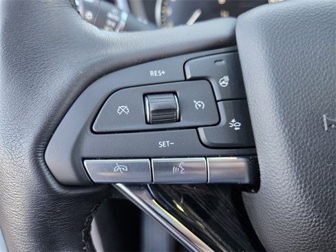 Certified 2025 Cadillac XT6 Premium Luxury image 25