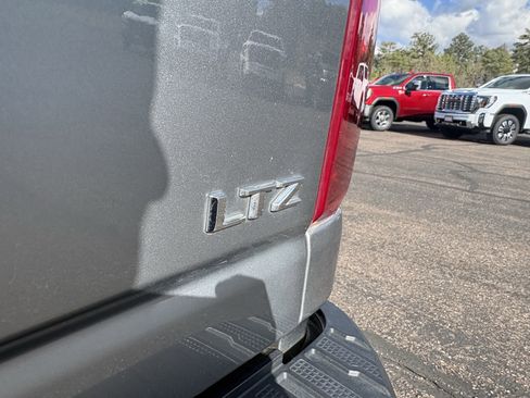 Used 2024 Chevrolet Silverado 2500 LTZ w/ LTZ Plus Package image 30