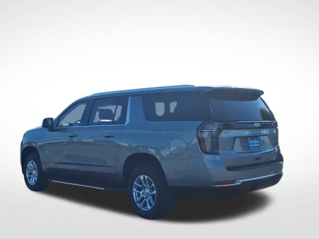 New 2026 Chevrolet Suburban LT w/ Comfort Package RWD image 5