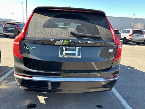 Used 2023 Volvo XC90 T8 Ultimate w/ Lounge Package image 5