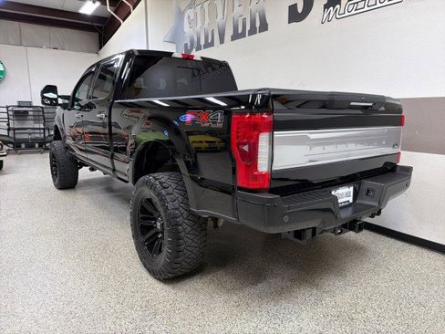 Used 2017 Ford F250 Platinum w/ Platinum Ultimate Package image 7