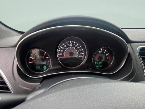 Used 2014 Chrysler 200 Limited image 13