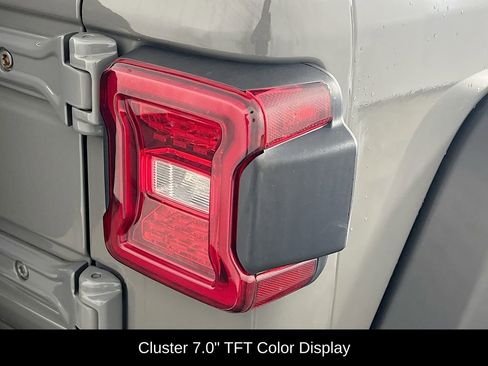 Used 2021 Jeep Wrangler Unlimited Sport image 35