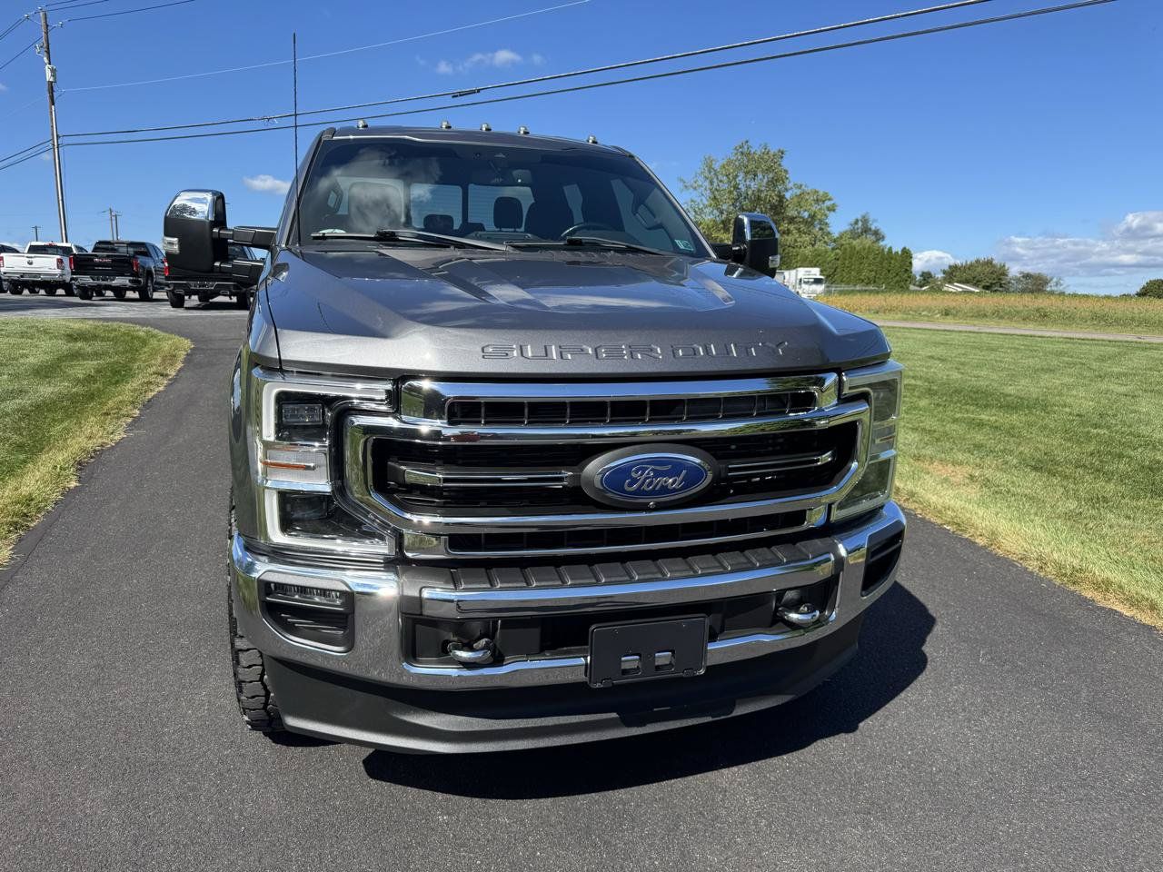Used 2022 Ford F350 Lariat w/ Lariat Ultimate Package AWD/4WD image 6