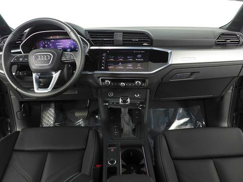 Used 2025 Audi Q3 2.0T Premium w/ Convenience Package AWD/4WD image 25