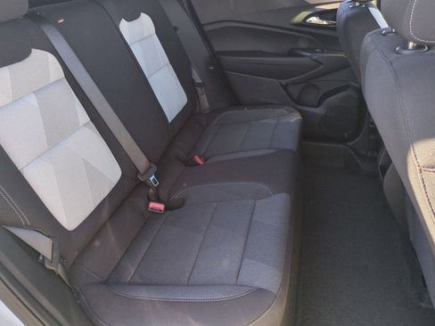 New 2026 Chevrolet Trax RS w/ Sunroof Package image 26