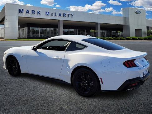 Used 2024 Ford Mustang GT image 5
