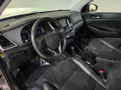 Used 2016 Hyundai Tucson Limited w/ Option Group 03 image 21