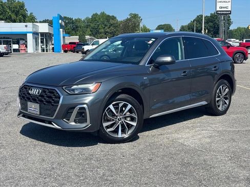 Used 2023 Audi Q5 2.0T Premium Plus AWD/4WD image 2